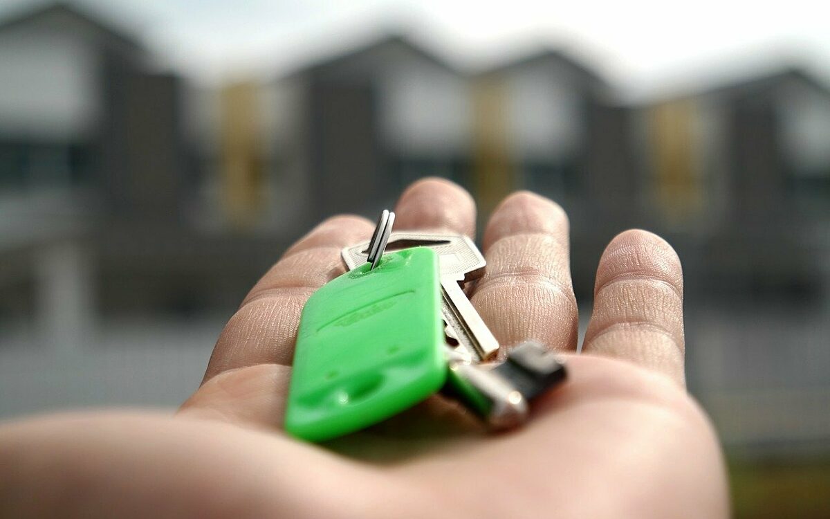 Der Schlüssel zur Wohnung oder dem Haus - Miete oder Kauf? Der Schlüssel zur Wohnung oder dem Haus - Miete oder Kauf?